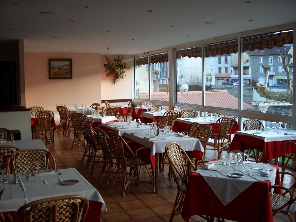 Logis Hotel Restaurant De La Poste Tarascon-sur-Ariège المظهر الخارجي الصورة