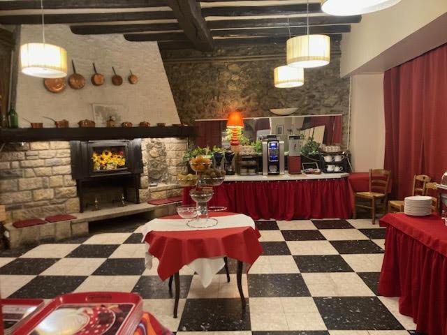 Logis Hotel Restaurant De La Poste Tarascon-sur-Ariège المظهر الخارجي الصورة
