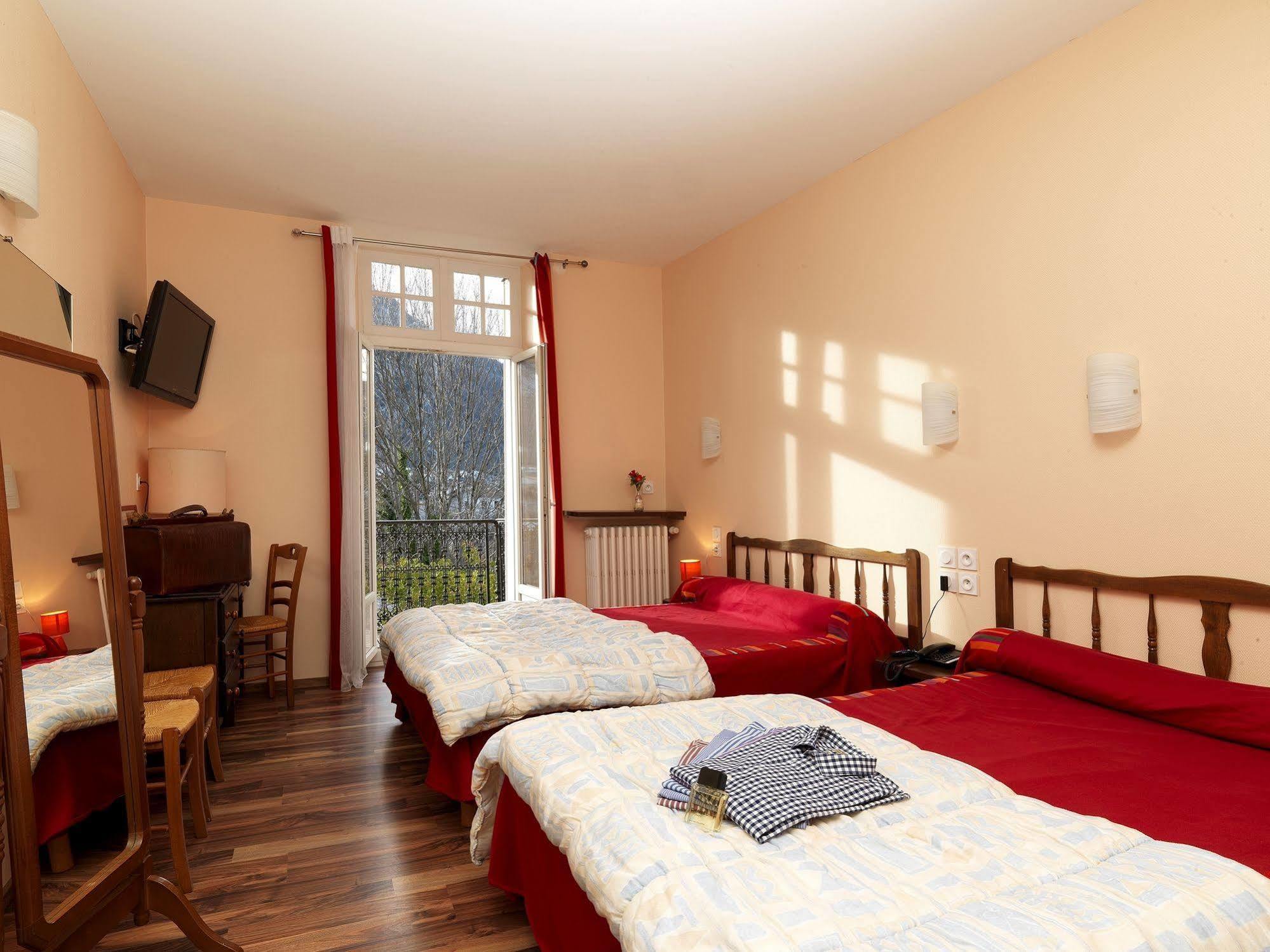Logis Hotel Restaurant De La Poste Tarascon-sur-Ariège المظهر الخارجي الصورة