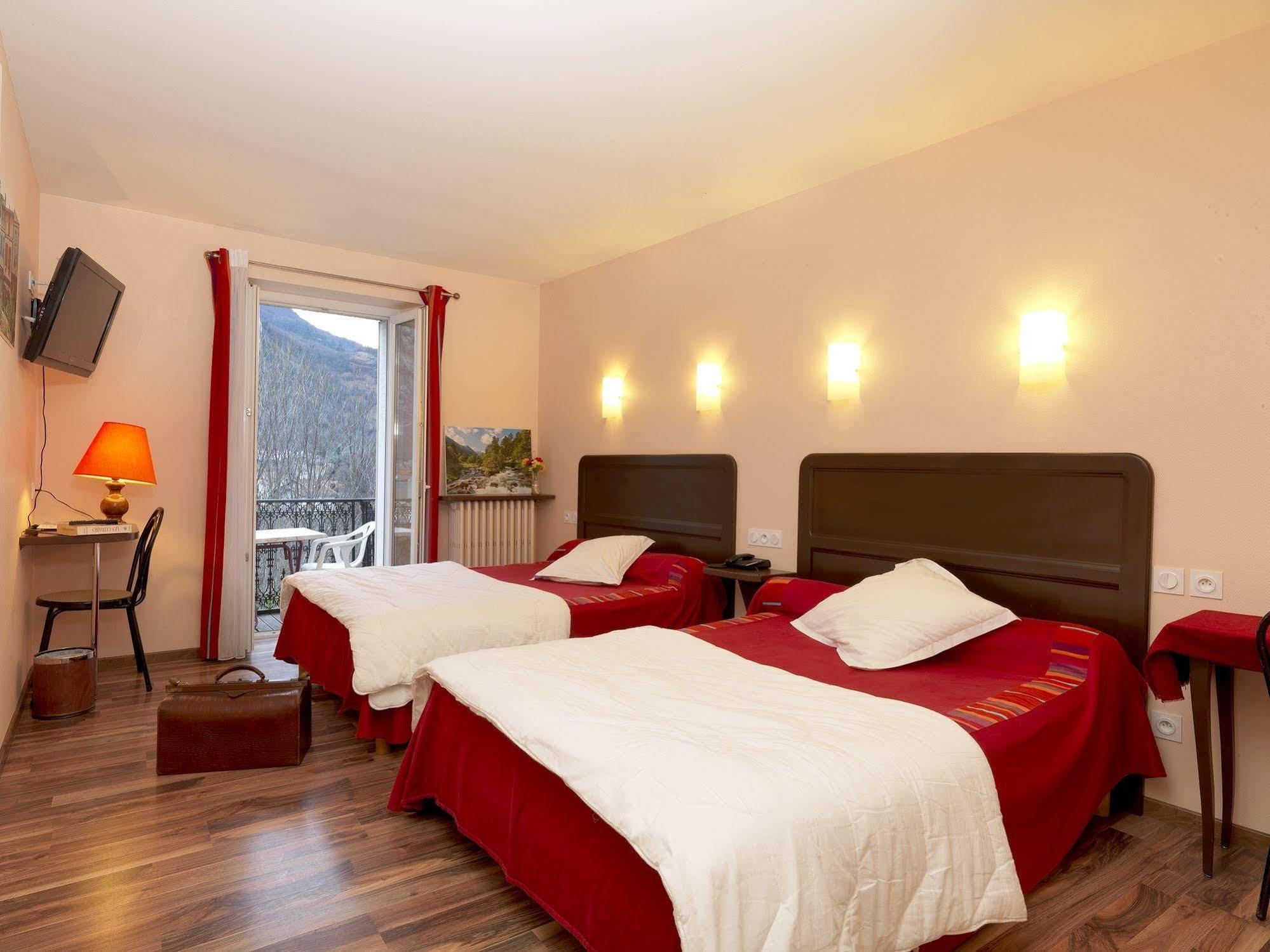 Logis Hotel Restaurant De La Poste Tarascon-sur-Ariège المظهر الخارجي الصورة